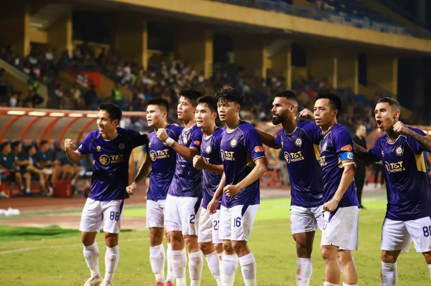 Trực tiếp Hà Nội 1-0 Viettel: Tuấn Hải rực sáng!!-708226