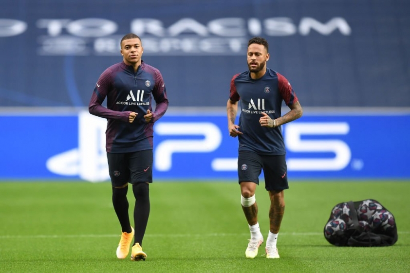 Chủ tịch chính thức thừa nhận, Neymar hết cửa 'đấu đá' với Mbappe? 194963