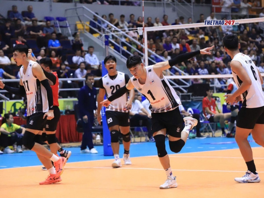 Trực tiếp bóng chuyền Biên Phòng vs TPHCM, 15h30 hôm nay 18/3-808566