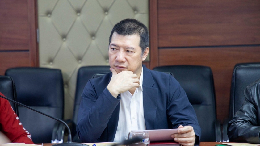 Bóng chuyền Việt Nam đón tân chủ tịch, BLV Quang Huy là 'phó tướng'