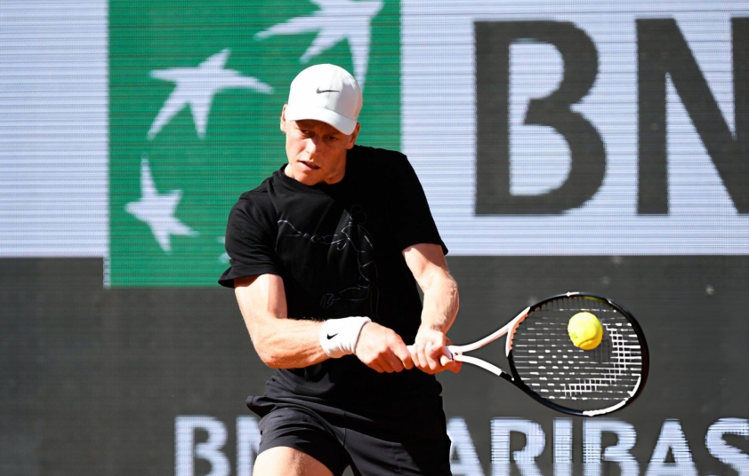 Sinner 'một mình một ngựa' ở Roland Garros 2026-837226