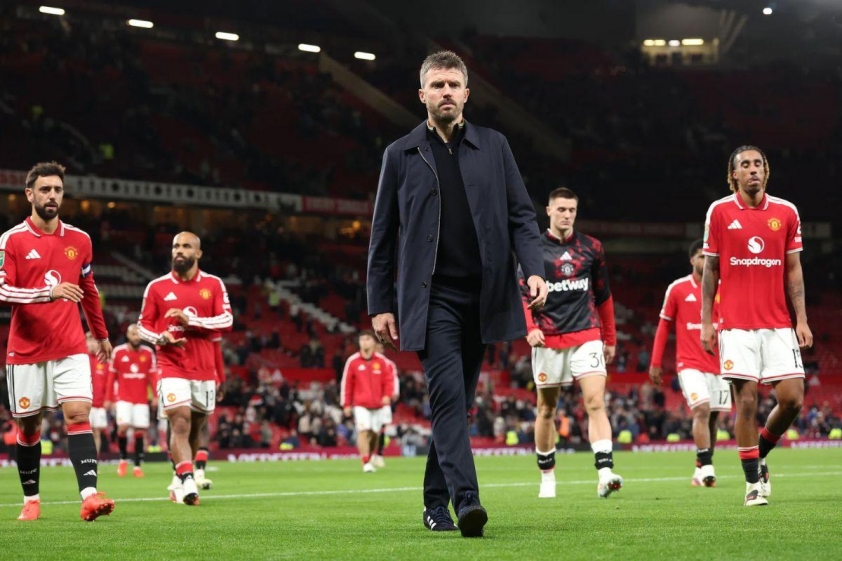 Quyết chiến Carrick, cựu HLV Real Madrid công khai “công thức” khuất phục MU